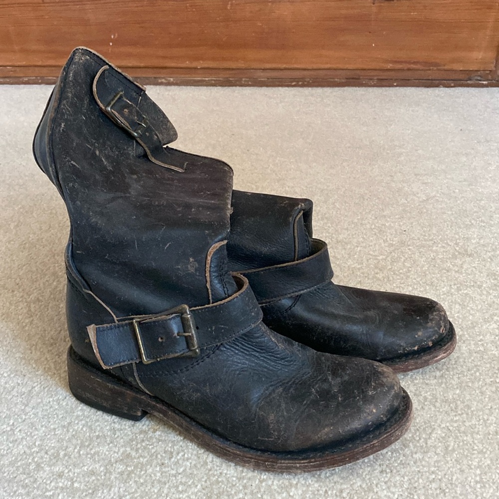 Freebird by Steven Ultra Distressed Boots